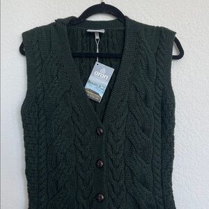 Aran Green Super Soft Merino Wool Button Down Sleeveless Sweater Vest Cardigan